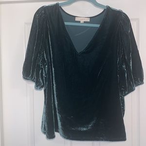 NWOT LOFT Green velvet puff sleeve top